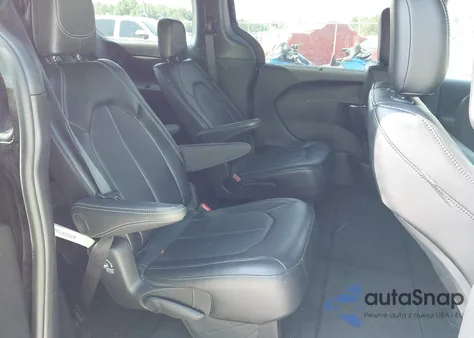 2025 Chrysler Pacifica Select from USA, damaged, VIN 2C4RC1BG5SR505989